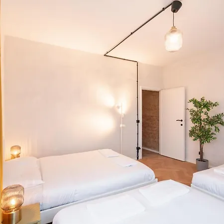 Charming And Spacious In The Heart Of Antwerp