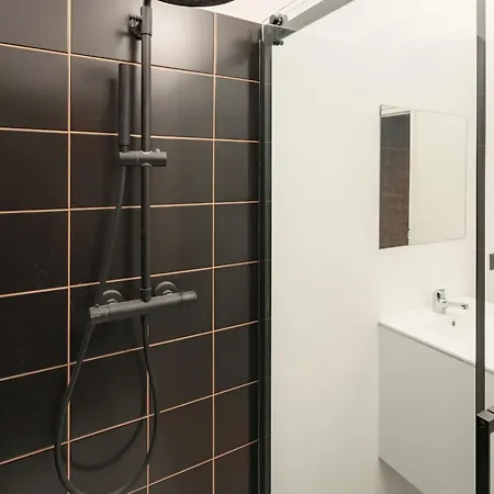Charming And Spacious In The Heart Of