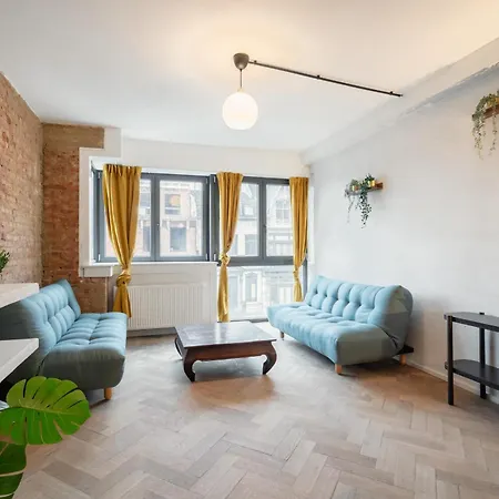 Apartment Charming And Spacious In The Heart Of Antwerp