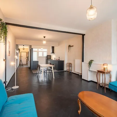 Apartment Charming And Spacious In The Heart Of Antwerp